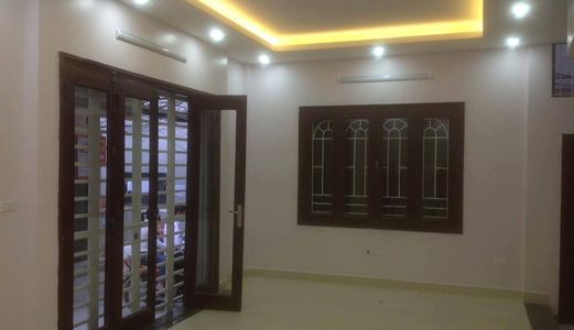 Nhà Hồng Mai, Hai Bà Trưng, 30M, 5 Tầng, Ô Tô Đỗ Cửa, Kinh Doanh, Lô Góc Chỉ 3 Tỷ 3.