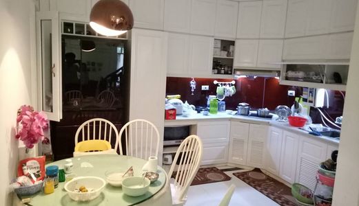 Cần Bán Nhà Thái Thịnh, Ngõ Ô Tô, 2 Mặt Thoáng.