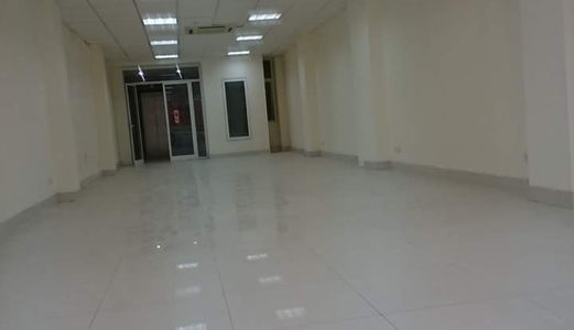 Cho Thuê Văn Phòng Mặt Phố Tây Sơn, Đống Đa, Dt Trên 40M2.