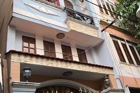 Nhà 1 Trệt 3 Lầu Dương Công Khi 100M2, Giếng Trời