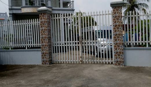 Bán Đất Mặt Tiền Hương Lộ 11 (Đoàn Nguyên Tuấn), 833m2 Có 300 Thổ Cư. Gía 8 Tỷ. Bình Chánh.