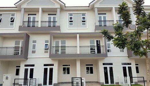 Cơ Hội Vàng Cho Các Nhà Đầu Tư Và An Cư Với Rio Vista Tại Phước Long B, Quận 9