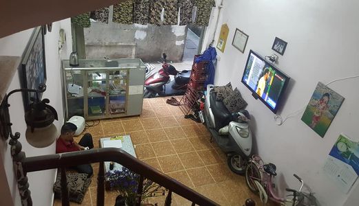 Hot!!! Bán Nhà Đội Cấn 30M2X 4 Tầng,mt 3.5M, Ngõ 3 Gác, Kinh Doanh Đắc Địa, 3 Tỷ.