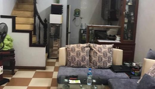 Bán Nhà Lương Định Của, Quận Đống Đa, 32m2 X 4 Tầng, Ở Ngay, Cực Đẹp Chỉ 2.75.