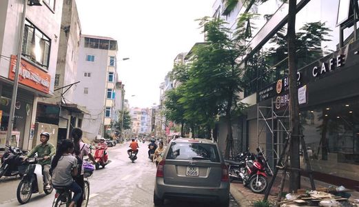 Bán Nhà Mặt Phố Tây Sơn 2, 70M2 X C4 X Mt 5M, Vỉa Hè Rộng, Kinh Doanh Khủng, 14.8 Tỷ.