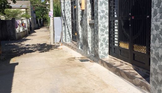 Bán Đất Nhà Bè Hẻm Xe Hơi .Dt 5X12M.hướng Tây Nam .Giá 1.75 Tỷ .