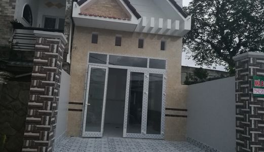Bán Nhà Trệt 3 Phòng Ngủ - Dt 99M2 - Giá 1 Tỷ 750 Triệu - Hướng Tây Bắc - Lộ 5M
