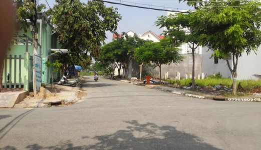 Nhượng Lại Lô 125M2 - Shr - 799Tr - Gần Vòng Xoay Trần Văn Giàu - Bình Chánh