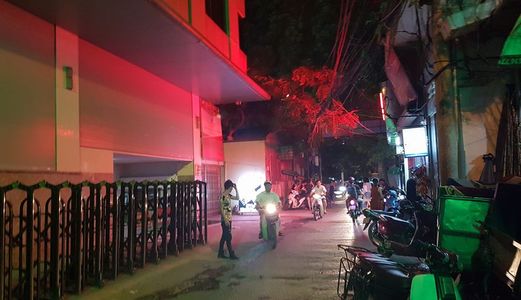 Bán Đất Mặt Đường Láng, 130m, Mt 6.5m, Lô Góc 2 Thoáng 16 Tỷ. 0913997366