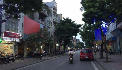 Mặt Phố Ngọc Lâm Quận Long Biên 60M2, 5 Tầng, 2 Mặt Kinh Doanh Khủng Giá 10 Tỷ, 0936919689.