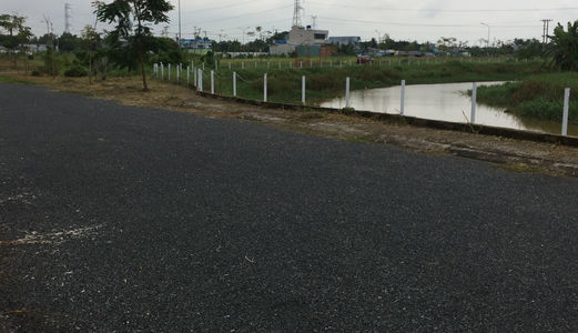 Cần Bán Gấp Lô Đất Ngay Mặt Tiền Đường 40 M, Gần Chợ Bình Chánh, Shr Chính Chủ Công Chứng Ngay 