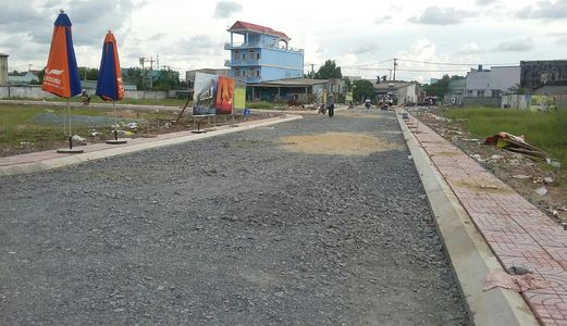 Đất Liền Kề Tên Lửa Bình Tân. Mặt Tiền Đường 40m. Chỉ 639 Tr/n. Sổ Riêng. Nh Hỗ Trợ Vay 70%.