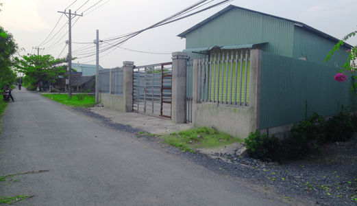 Cần Bán Nhà Xưởng 1300M2 Đường Xe Continer Bình Chánh