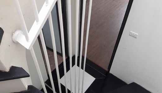 Bán Nhà Cực Đẹp Phố Giáp Nhị 30.3M2 X 5T, Mt 4M, 2.55 Tỷ