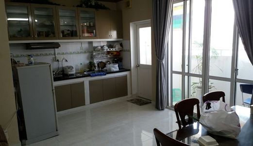 Bán Căn Hộ Central Garden, 80M2, 2Pn, 2.2 Tỷ, Lh:  0908556007 Năng