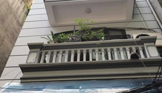 Bán Nhà Kinh Doanh, Hai Bà Trưng, 46M2, Mặt Tiền 4.2M, Nhỏ 4 Tỷ, Ô Tô Tải Đỗ.