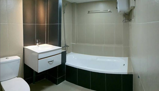 Xuất Cảnh Gấp Nhà Đẹp Âu Cơ,tbình,4Tầng, 60M2, 12Pn, 3.5 Tỷ