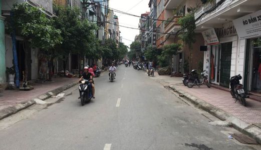Mặt Phố Nguyễn Thái Học – Hà Đông, 46M2, Mt 6M Lô Góc, Đường To, Vị Trí Rất Đẹp 3.5 Tỷ 