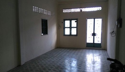 Bán Nhà Trệt Lầu Mặt Tiền Đường 30/4 Đối Diện Bệnh Viện 121 - Dt 136M2 - Hướng Đn - Lộ