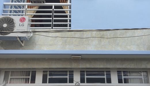Bán Nhà Hẻm 36  Phạm Hữu Lầu  Dt 4.15 X8M. Giá 2 Tỷ Hướng Đông .q7.