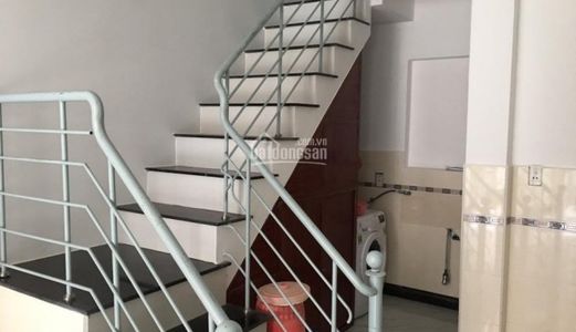 Bán Nhà 2 Tầng Đường Lưu Quý Kỳ Thông Ra Núi Thành