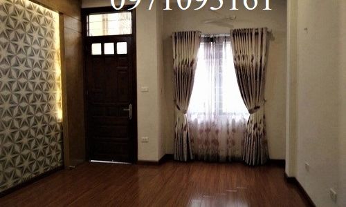 Bán Nhà Đội Cấn Rộng Đẹp Ô Tô Đỗ Cửa 5 Tầng 3.65 Tỷ.