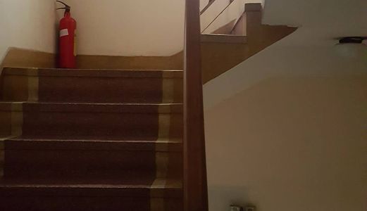 Bán Nhà Kinh Doanh Khách Sạn Gần Bến Xe Miền Đông