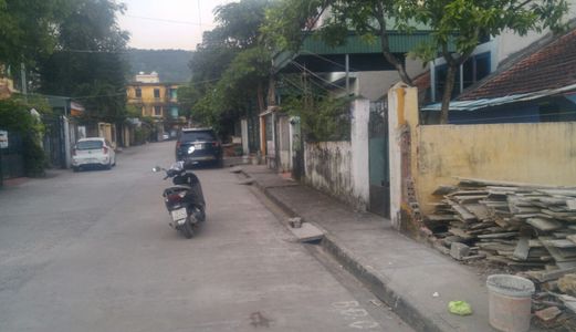 Bán Ô Đất Sau Điện Lực Quảng Ninh Cột 5- Đường Ôtô Vào Tận Nhà