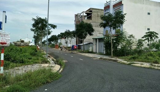 Thật Dễ Dàng Để Sở Hữu Một Lô Đất Đường Nguyễn Hữu Trí Với Giá Chỉ 300 Tr/nền