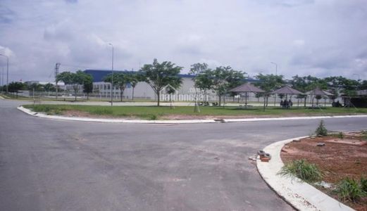 Đất Thổ Cư Bình Chánh, Sổ Riêng. Dân Cư Đông Đúc, Mặt Tiền Đường 40M. Giá 679Tr/ 100M2.