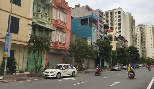 Bán Nhà Hàng Nguyễn Văn Cừ 100M2X4 Tầng, Mt 15M, Ngõ To Như Phố, Cho Thuê Kd 50Tr/t, 14 Tỷ.