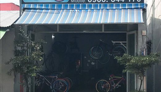 Nhà Phố Mặt Tiền Lê Lợi , Hướng Nam Mát Mẻ, Đang Kinh Doanh Buôn Bán Sầm Uất