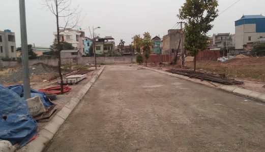 Lô 5x20. Mặt Tiền Đường. Thuận Lợi Kinh Doanh. Cho Thuê. Sổ Riêng. Quận 2