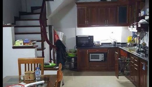 Bán Nhà Đông Tác 35m2 X 5 Tầng Giá: 4.5 Tỷ, Nhà Đẹp, Lối Đi Thoải Mái, Sđcc.