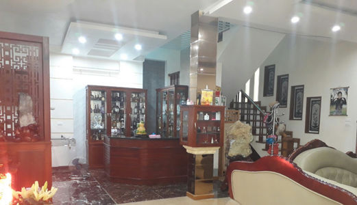 Bán Nhà Sổ Đỏ Chính Chủ Kd Siêu Vip Mặt Phố Kim Mã. Dt 17m, Mt 3.7m, Xây 3.5 Tầng