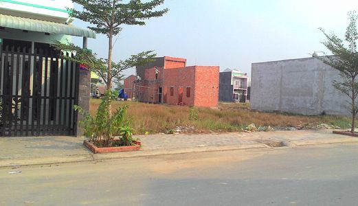 Bán Gấp 450M2 Đất Mặt Tiền Hương Lộ 11, Ngang 15M, Shr, Giá 5,2 Tỷ.