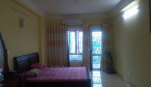 Bán Nhà Hoàng Quốc Việt, Cầu Giấy 48M2 X5 Tầng, Mt 6M, Ô Tô Tránh. 9,2 Tỷ.