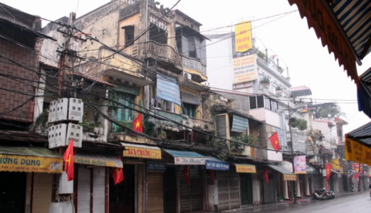 Bán Nhà Mặt Tiền Trần Xuân Soạn, 40 M2, 1.2 Tỷ. Shr. Đang Cho Thuê 6 Triệu / Tháng.