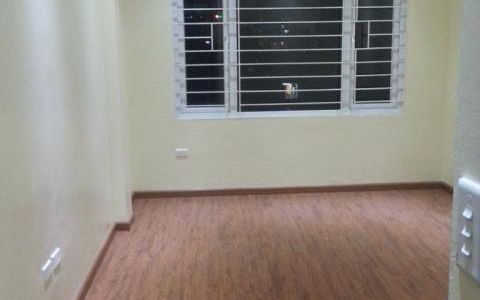 Cho Thuê Căn Hộ Tập Thể Tầng 2 - C1 Hoàng Ngọc Phách, Láng Hạ, Đống Đa, Hà Nội