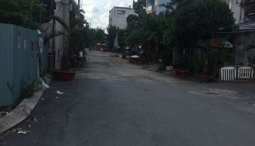 Bán Nhà 1 Trệt 2 Lầu (4,1x12,61) 51,7m2 Đường 27 Hiệp Bình Chánh Thủ Đức Gara Oto