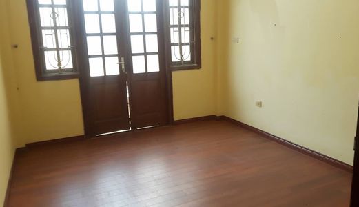 Bán Nhà Nguyễn Trãi 60M 4 Tầng Ô Tô Đỗ Cửa Giá Chỉ 4 Tỷ Cách Mp 10M