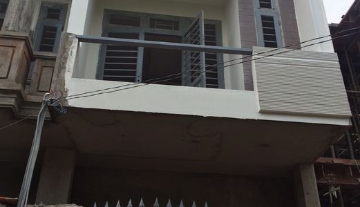 Nhà Giá Rẻ Chính Chủ Ngay Ql13 1 Trệt 2 Lầu Đúc Kiên Cố