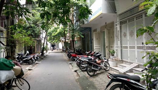 Phân Lô Ô Tô Nguyên Hồng Đống Đa 45M2 5 Tầng Ở Ngay Chỉ 11 Tỷ. Lh 0916 040 018.