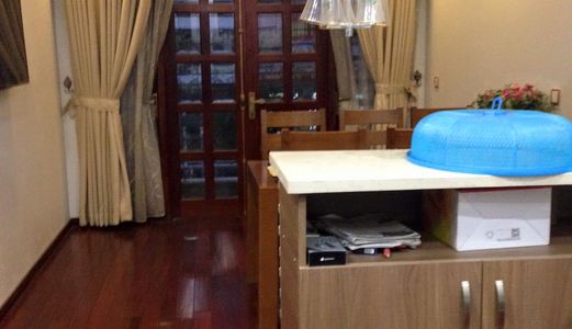 Cho Thuê Căn Nhà Liền Kề Khu Vực Thạch Bàn, Đầy Đủ Đồ Giá: 18 Triệu/tháng