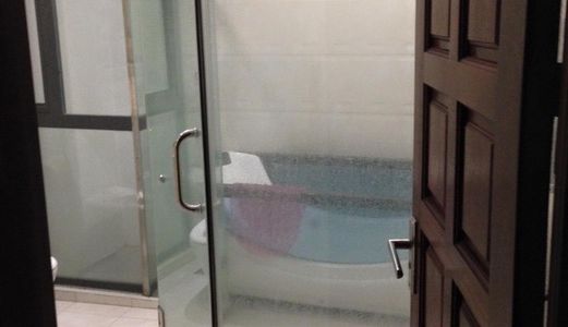 Cho Thuê Căn Nhà Liền Kề Khu Vực Thạch Bàn, Đầy Đủ Đồ Giá: 18 Triệu/tháng