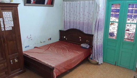 Bán Nhà Ngõ Thổ Quan, Đống Đa 30M2 X 3 Tầng, Mt 5.2M, Giá 1.8 Tỷ.