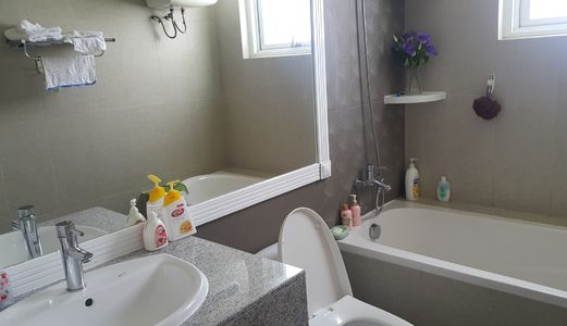 Cho Thuê Căn Hộ Riverpark, 145M2, Lầu Cao, View Sông, Công Viên, 3Pn, Nội Thất Cao Cấp, 30Tr/tháng