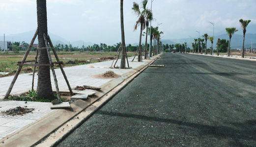 Đất Biệt Thự Phong Cách Châu Âu Sở Hữu Mặt Kênh Sinh Thái Ngay Quận Liên Chiểu-Đà Nẵng 1.9 Tỷ/300M2