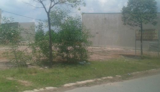 Cần Sang Gấp Lô Góc Mặt Tiền Chợ 750m2 Chỉ 420 Tr Kinh Doanh Buôn Bán Ngay