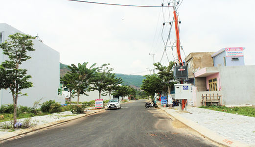 Bán Nhanh Lô Góc 182M2 Ngã 4 Đường Mẹ Thứ, Kinh Doanh Rất Tốt.